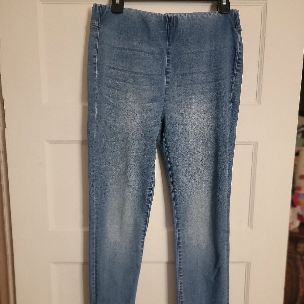 Soft Surroundings Women's Pull On Jeans W/2 Back Pockets S